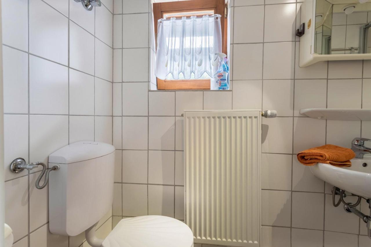 Haus Rosi Und Werner Emmerting Exterior foto